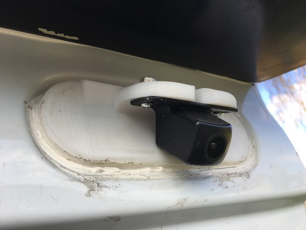 Vauxhal Vivaro rear view camera mounting bracket