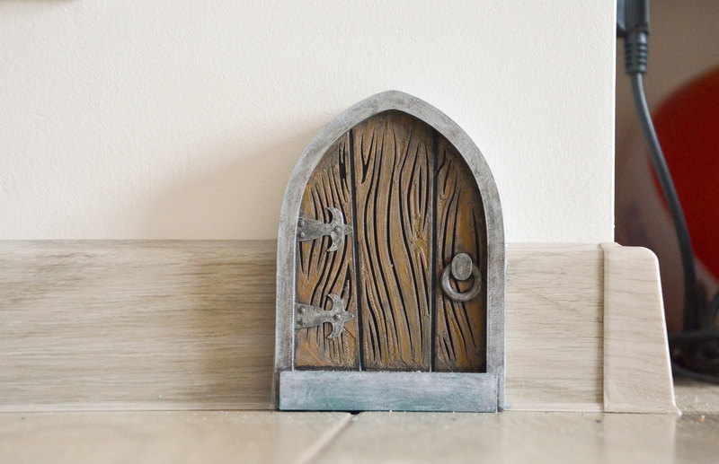 Little gnomes door