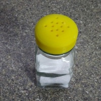 Salt Shaker Lid No spill - Thumbnail 2