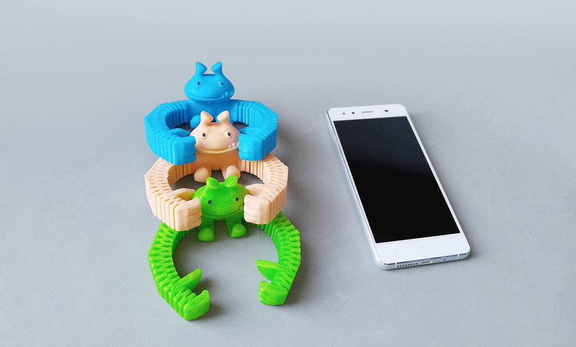 Smartphone Hugger 3D Print 140557