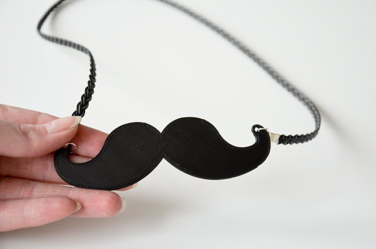 Moustache necklace 3D Print 140728