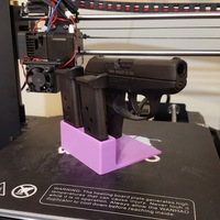 Handgun Stand - Thumbnail 3
