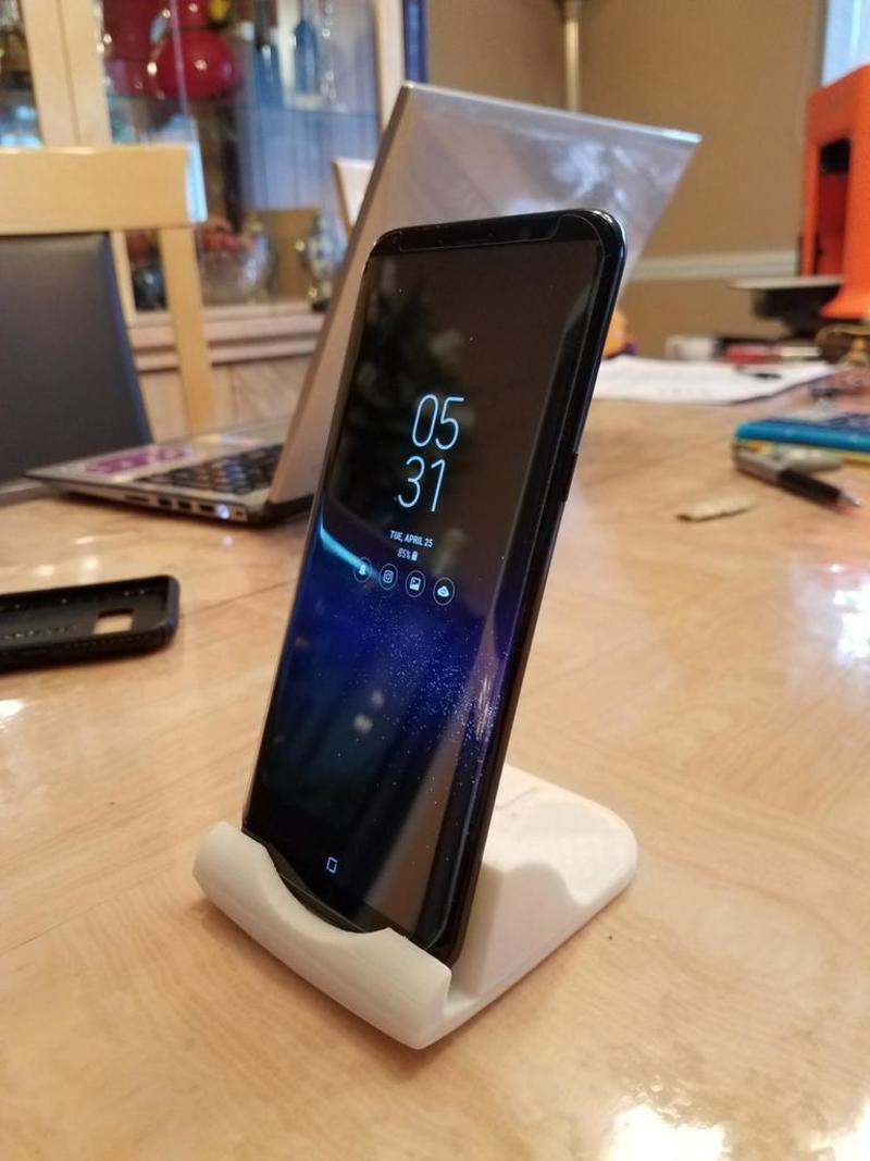 Samsung s8 Plus Stand