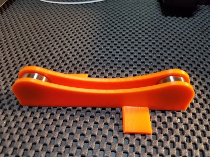 The ultimate[r] spool holder