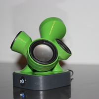 Sarracenia Desktop Bluetooth Speaker - Thumbnail 3