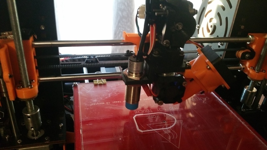 Fixer for 12/18mm inductive sensor probe 3D Print 143669
