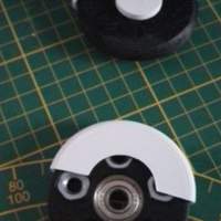 fidget spinner Pokeball - Thumbnail 1