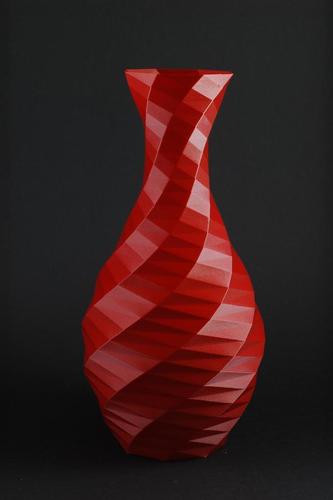 Low-poly Rose Twist Vase 3D Print 146415