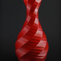 Low-poly Rose Twist Vase - Thumbnail 2