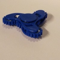 Geared Tri Fidget Spinner - Thumbnail 1