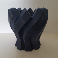 Hexagon Twisted colum vase - Thumbnail 3
