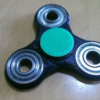 Fidget Tri-Spinner - Thumbnail 3