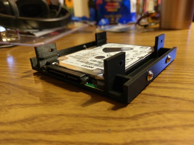 3d Printed 3 5 To 2x 2 5 Drive Adapter V3 By Thegoatpuncher Pinshape