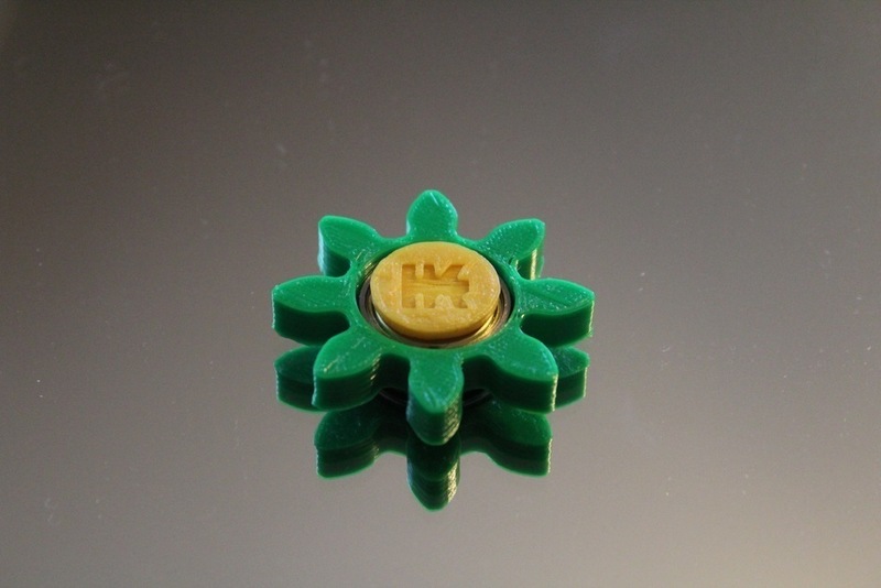 Gear/Flower Spinner