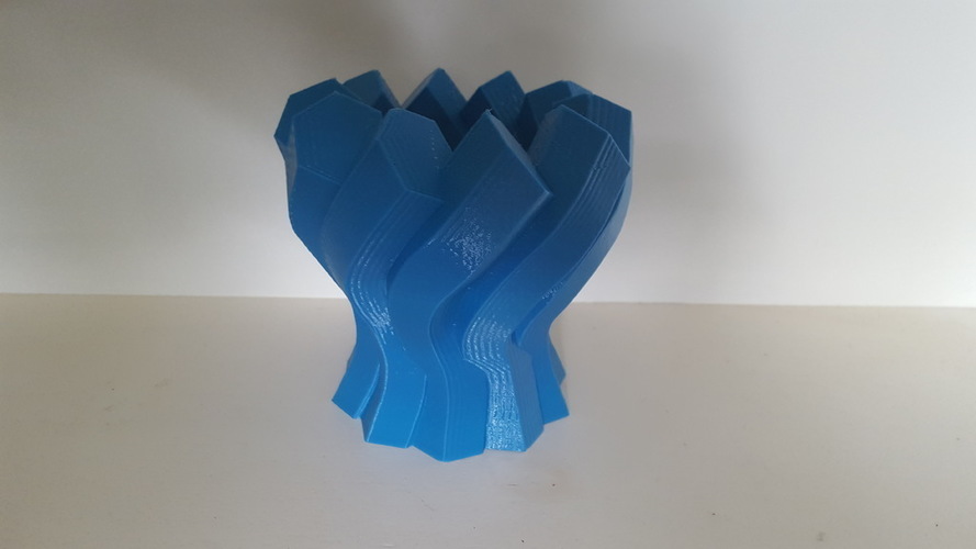 Twisted Hexagon Colum pot/vase  2 3D Print 150303