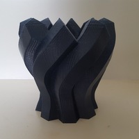 Small Twisted Hexagon Colum pot/vase  3D Printing 150308