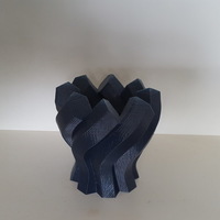 Twisted Hexagon Colum pot/vase  - Thumbnail 3