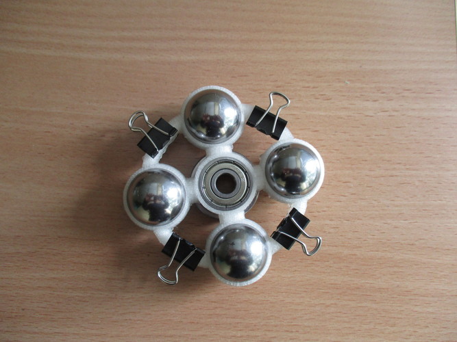 Fidget spinner with balls  3D Print 150508