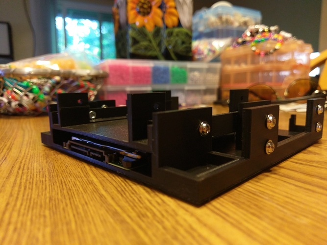 5.25" to 1x 3.5" and 1x 2.5" Drive Adapter V2
