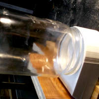 Bee Feeder - Thumbnail 2