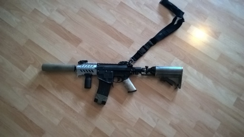 FROST - SMG handguard for Milsig M17 CQC