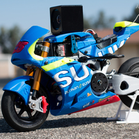 2016 Suzuki GSX-RR 1:8 Racing RC MotoGP Version2 - Thumbnail 9