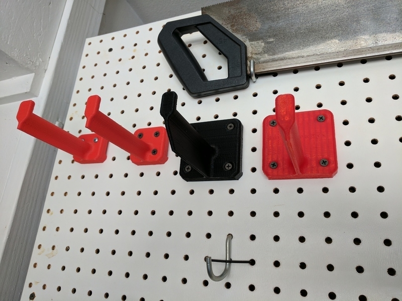 Arms for pegboard