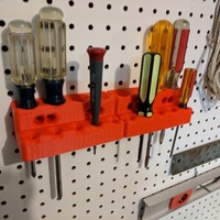 Small Screwdriver holder for pegboard 3D Printing 154042