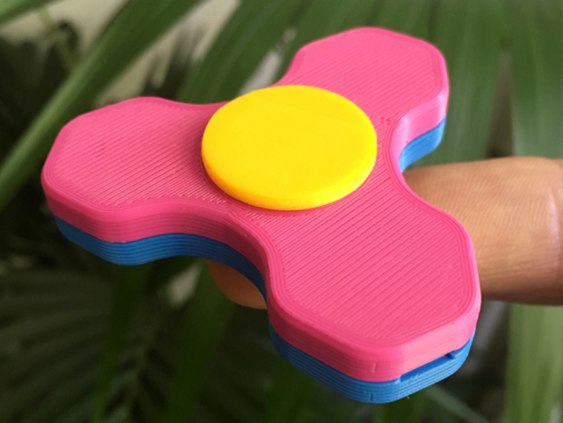 TRIFORCE MINI - colourful nutty fidget spinner