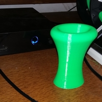 mid size vase - Thumbnail 2