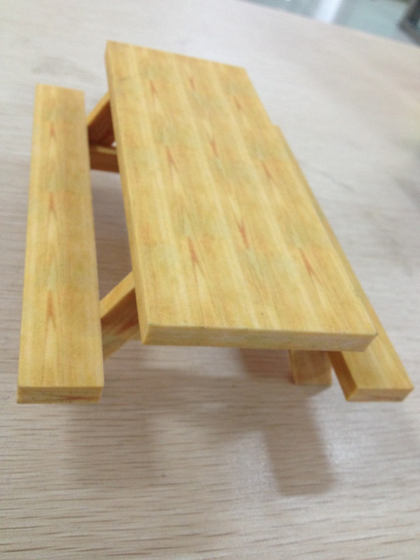 DESK