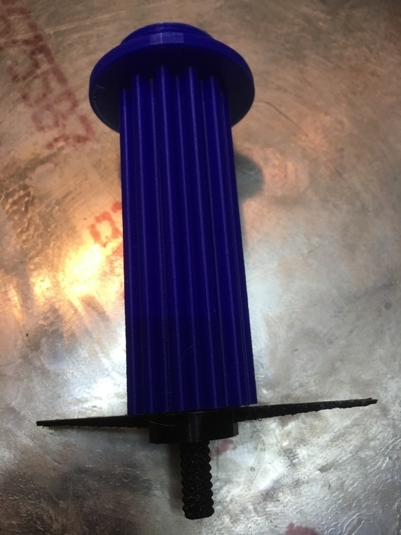 Wanhao Duplicator 6 Filament Spool Holder with "roller" surface