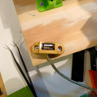 USB type A surface-mount case - Thumbnail 4