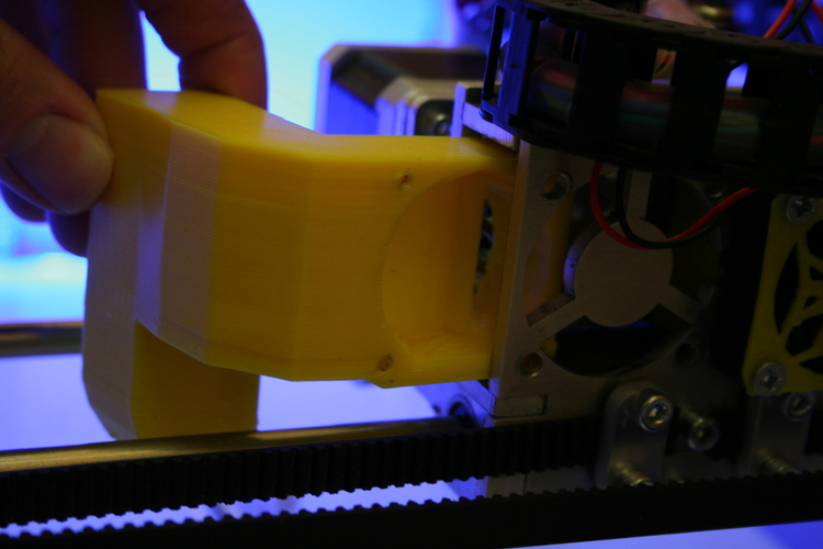 Leapfrog Creatr - Fan (re)mount 3D Print 16372