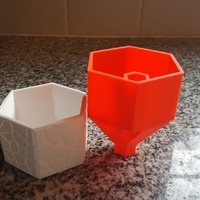 Self-watering Planter 3 - Thumbnail 4