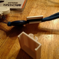 Apple iPod Shuffle (4th Gen) holder for work badge lanyard - Thumbnail 2