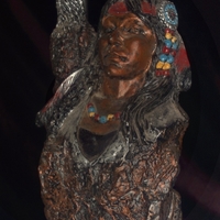 Native American (Indian) Girl with Eagle Statue - Thumbnail 2