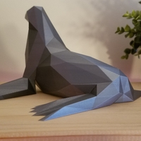 Low-Poly Seal - Thumbnail 5