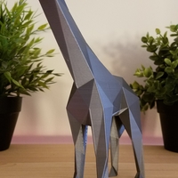 Low-Poly Giraffe - Thumbnail 2