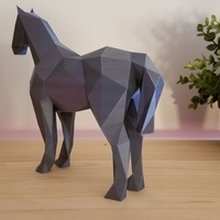 Low-Poly Horse - Thumbnail 3