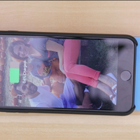 Portable Qi Charger - Thumbnail 4