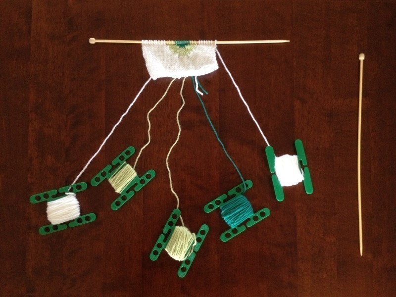 Bobbins for intarsia