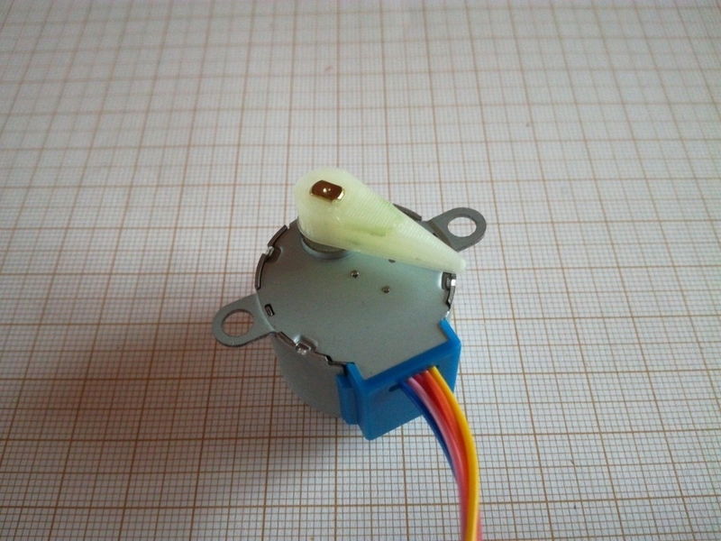 gauch arrow for a steppermotor 28BYJ-48