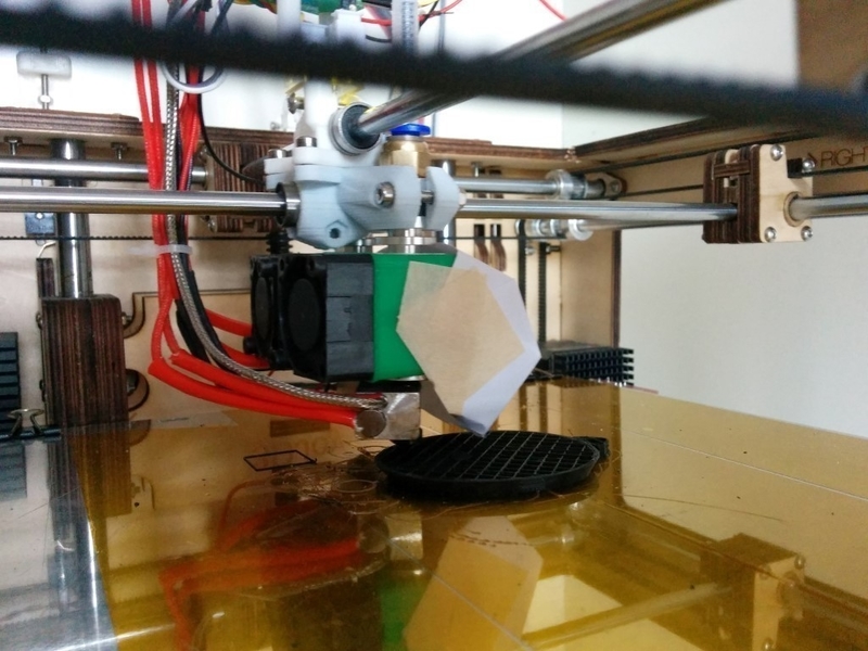 Improved bottom half for "The Butterfly" E3D mount