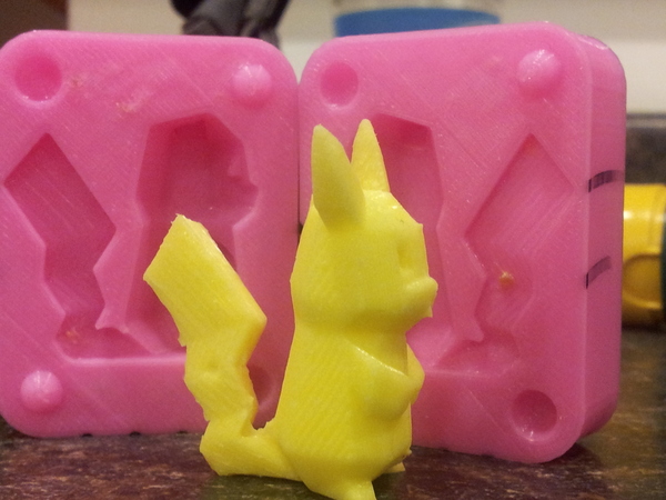 Pikachu Low Poly Mold