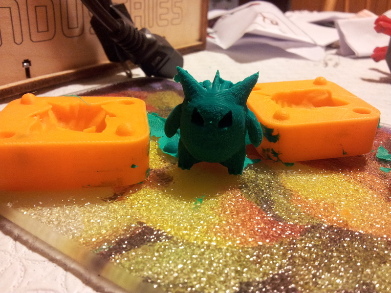 Low Poly Gengar mold