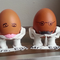 The Egg Family: Egg Sister - Thumbnail 3