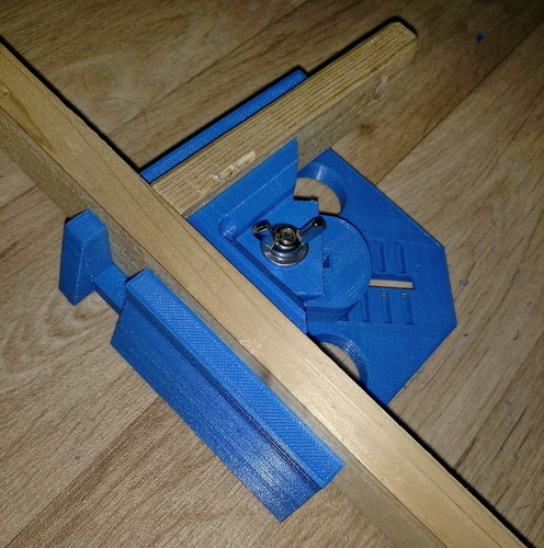 variable corner clamp 3D Print 177758