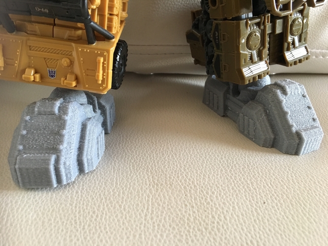 Jointed Combiner Wars feet  3D Print 178614