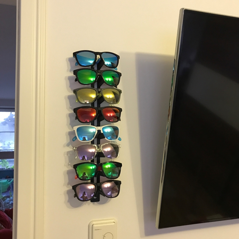4 Fach Brillen Wandhalterung / Eyeglasses wall mount - Pinshape